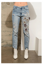 Load image into Gallery viewer, The Lyndsey Flower Embellished Jeans
