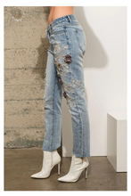 Load image into Gallery viewer, The Lyndsey Flower Embellished Jeans
